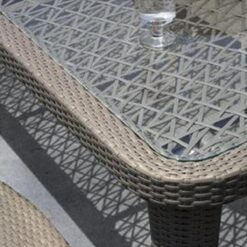 _0015s_0000_Osaka Table Detail