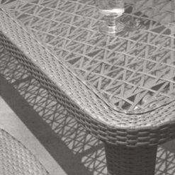 _0015s_0000_Osaka Table Detail_grey