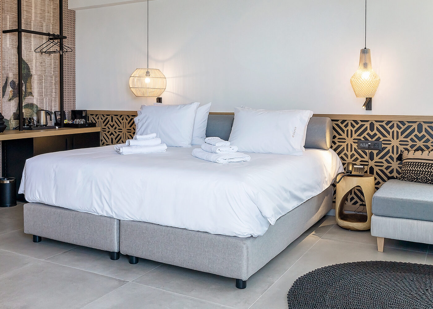 BEDROOMS-3 BEDROOMS-3