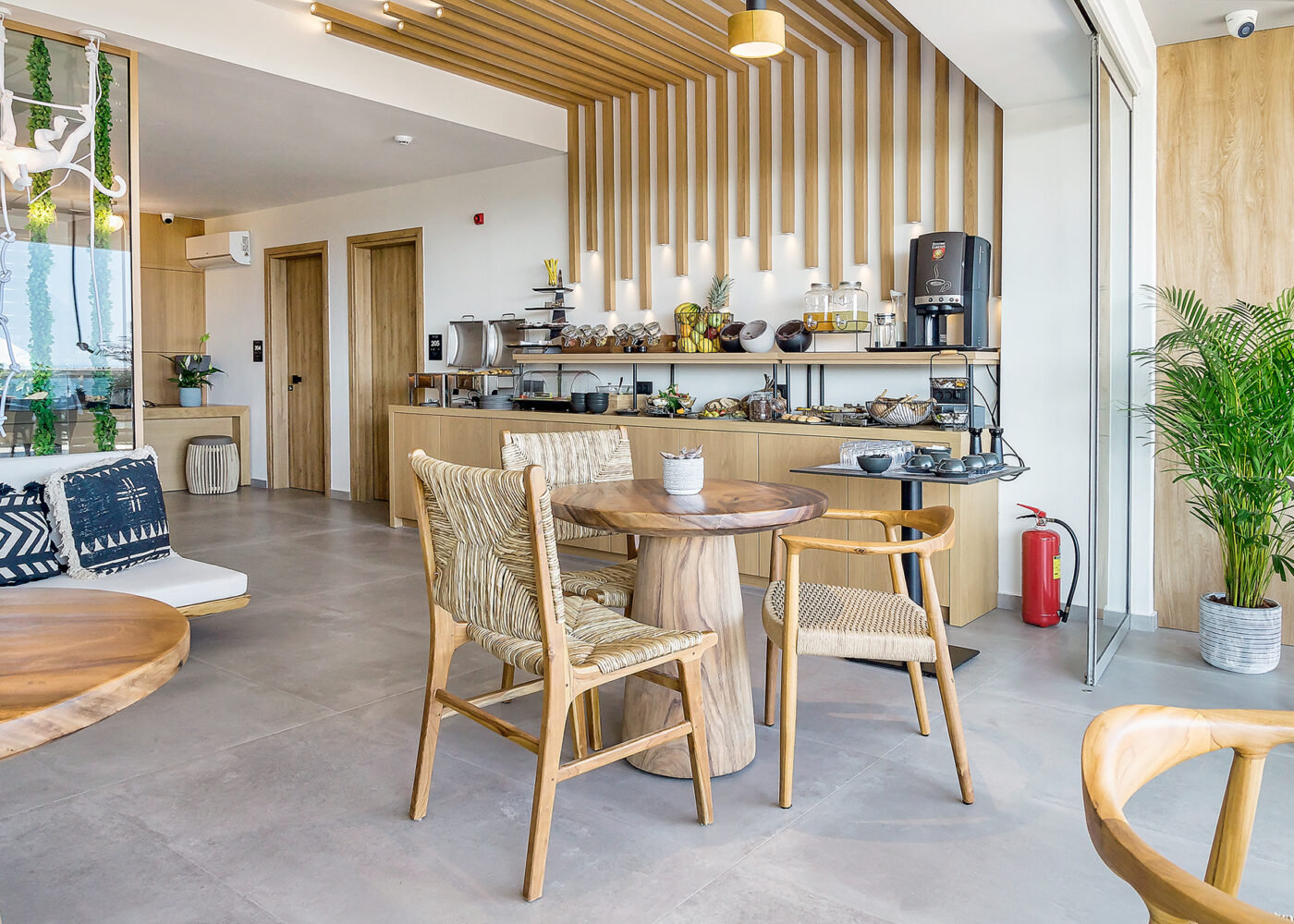 RESTAURANT-1 RESTAURANT-1