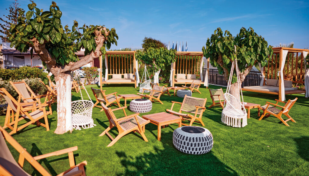 biotza LEFKADA-AMNISSOS-SHISA-BAR-1-scaled